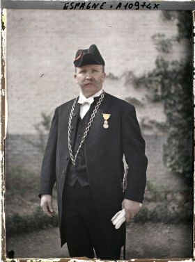 Image représentant Espagne, Madrid, Soudiras, Concierge de l'Institut Français, originaire des Basses Pyrénées