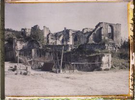 Image représentant France, Chivres, Ruines de l'Eglise