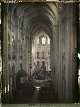 Image représentant France, Noyon, Cathédrale (Intérieur)