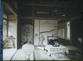 Image représentant L'exposition des arts décoratifs, intérieur de maison japonaise