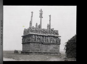 Image représentant Le calvaire de la chapelle Notre-Dame-de-Tronoën
