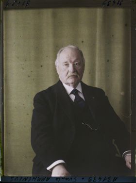 Image représentant Monsieur  https://musee-albert-kahn.s-museum.fr/home/NWQ2OTAwYzNmYjZlZTk1ZWQwODJmMjY4L2dlbmVyaWMtbm90aWNlLXRhYi9hdXRob3JpdHkvNjE3YTc5ZjVjZjhiODk2OGIzMzM3ZDIx/5d6900c3fb6ee95ed082f268/generic-notice-tab/authority/617a79ebcf8b8968b3336750 Svante Arrhenius