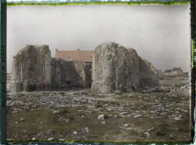 Image représentant Belgique, Langemarck, Ruines de l'Eglise