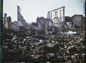 Image représentant Turquie, Smyrne, Une vue vers la Place Fasulieh