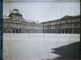 Image représentant La Cour Carrée du Louvre