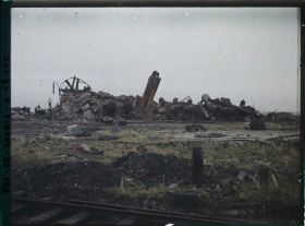 Image représentant France, Lens, Les ruines d'une mine