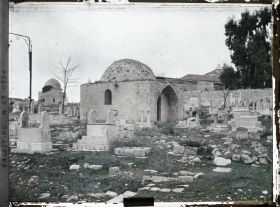 Image représentant Le cimetière musulman près de Birket Mamillah