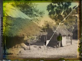 Image représentant Apatam du fétiche Zangbéto et case du fétiche Dan