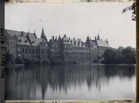 Image représentant Le Vyver et les bâtiments du Binnenhof