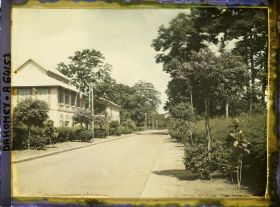 Image représentant Bureaux de l'administration coloniale sur l'avenue de l'Inspection