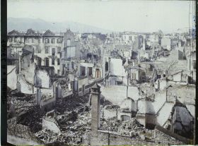 Image représentant Turquie, Smyrne, Incendie de Smyrne en Septembre 1922, Vue gle s/ le Quartier des Quais