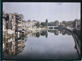Image représentant France, Verdun, La Meuse, vue prise du Pont du Théâtre