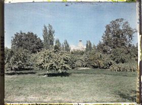 Image représentant Vers le palais Azem