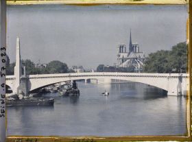 Image représentant Le pont de la Tournelle reconstruit, vue prise depuis le pont de Sully