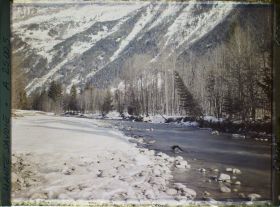 Image représentant France, Les Alpes-Vallée de Chamonix Les Rives de l'Arve en aval de Chamonix