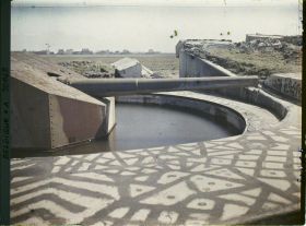 Image représentant Belgique, Middelkerke-Mariakerke, Batterie Tirpitz - Une pièce dans son cuvelage