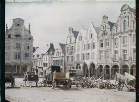 Image représentant France, Arras, Grande Place et Rue Ste Croix