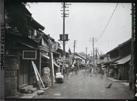 Image représentant Une rue commerçante