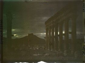 Image représentant Vestiges de colonnes