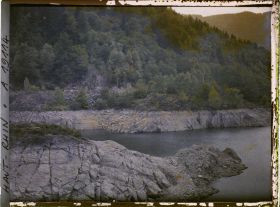 Image représentant France, Le barrage de l'Alfeld, après un mois de sécheresse vidé d'environ 3 millions 1/2 de m cubes.
