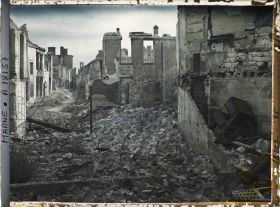 Image représentant France, Reims, Ensemble de ruines près de la rue des Elus.