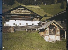Image représentant chalet et chapelle