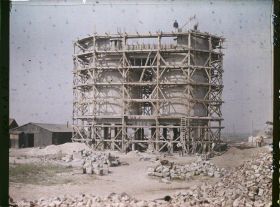 Image représentant France, Bailleul, Les réservoirs de la ville en reconstruction