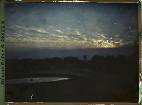 Image représentant Lever de soleil dans le parc