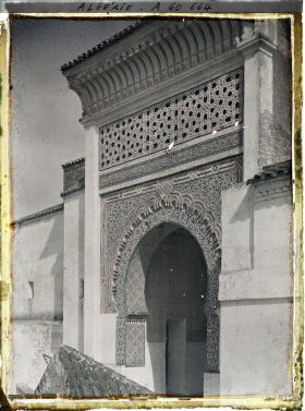 Image représentant La porte de la mosquée de Sidi Bou Medine