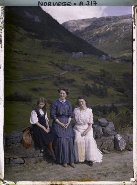 Image représentant Sans doute clientes de l'hôtel