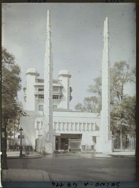 Image représentant L'Exposition des arts décoratifs, Porte Constantine-Université, architecte Lucien Woog et tour de Champagne