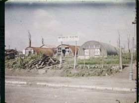 Image représentant France, Chaulnes, Un groupe de tonneaux