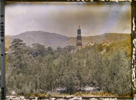 Image représentant Yuquanshan (" montagne de la Source de Jade ")