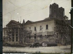 Image représentant France, Reims, Palais de Justice et Cathédrale
