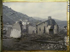 Image représentant Maisons détruites