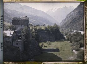 Image représentant La vallée de la Viège depuis la terrasse de l'église Saint-Martin