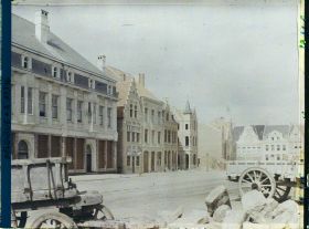 Image représentant Belgique, Ypres, Place Van den Peerboom