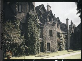 Image représentant Le côté du jardin du Worcester College