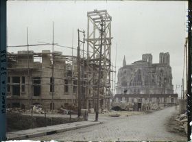 Image représentant France, Reims, Reconstructions vers la Cathédrale