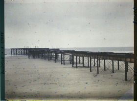 Image représentant Belgique, Blankenberghe, Ruines de la jetée - Promenade
