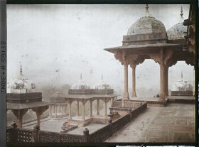 Image représentant Les terrasses du Mausolée d'Akbar