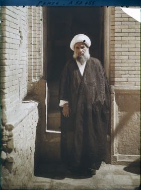 Image représentant Son Eminence Cheikh Morteza, grand mollah de Chiraz