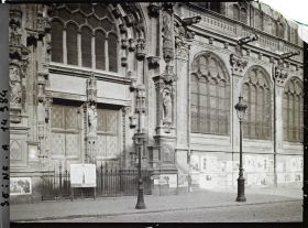 Image représentant Affiches de l'emprunt national sur l'église St Eustache