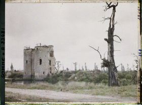 Image représentant France, Pont les Brie, Le Château de Pont les Brie XIVe s.