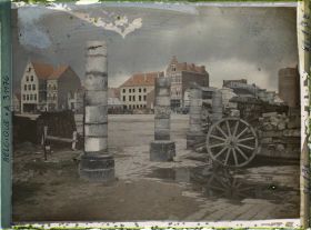 Image représentant Belgique, Ypres, Orage sur la Grande Place