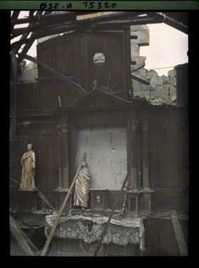 Image représentant France, St Maur, Destructions de guerre-Eglise de St Maur (Point axtrême de l'avance Allemde dans l'Oise en 1918)
