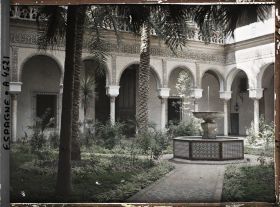 Image représentant Espagne, Séville, Patio de la Mon du Duque de Alba