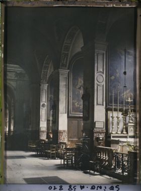 Image représentant L'église Saint-Nicolas-du-Chardonnet, vue intérieure