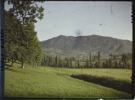 Image représentant La vallée du Lez vers l'aval