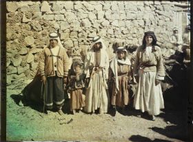 Image représentant Groupe d'habitants, très probablement druzes